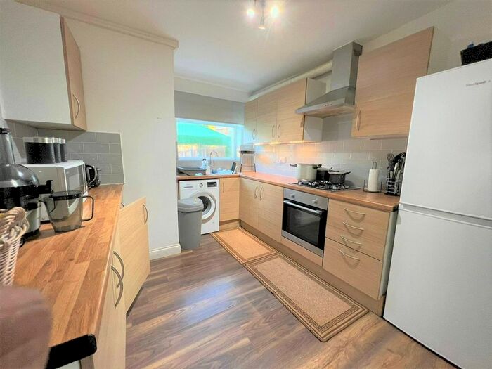 Property To Rent In Mortlake Road, Ilford, IG1