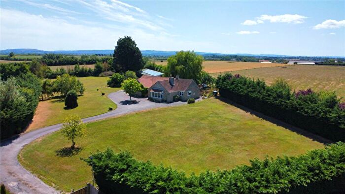 Bungalow For Sale In Stour Lane, Stour Provost, Gillingham, Dorset, SP8