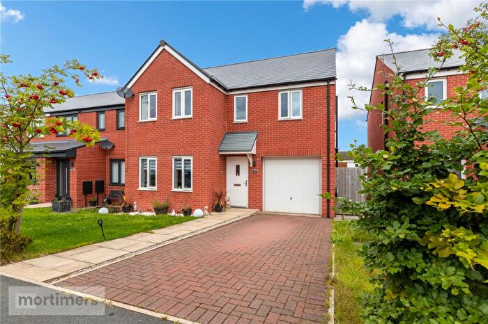 4 Bedroom Detached House For Sale In Hambledon Mill Park, Accrington, Lancashire, BB5