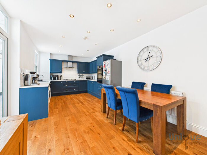 6 Bedroom Terraced House For Sale In Adelaide Street, Fleetwood, FY7