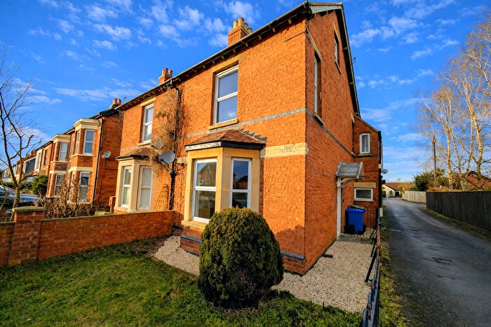 3 Bedroom Semi Detached House To Rent In Ashchurch Road, Tewkesbury, GL20