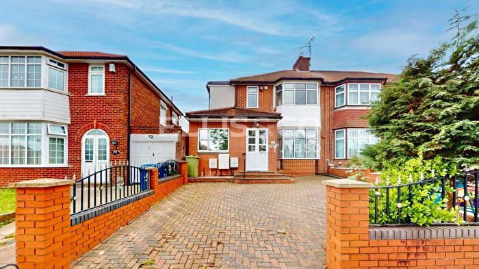 1 Bedroom Flat To Rent In Whitton Avenue East, Greenford, UB6