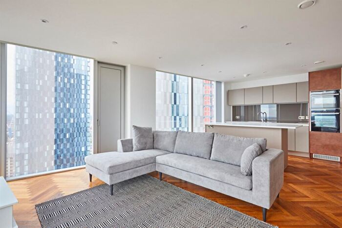 2 Bedroom Apartment To Rent In South Tower, Owen Street, M15