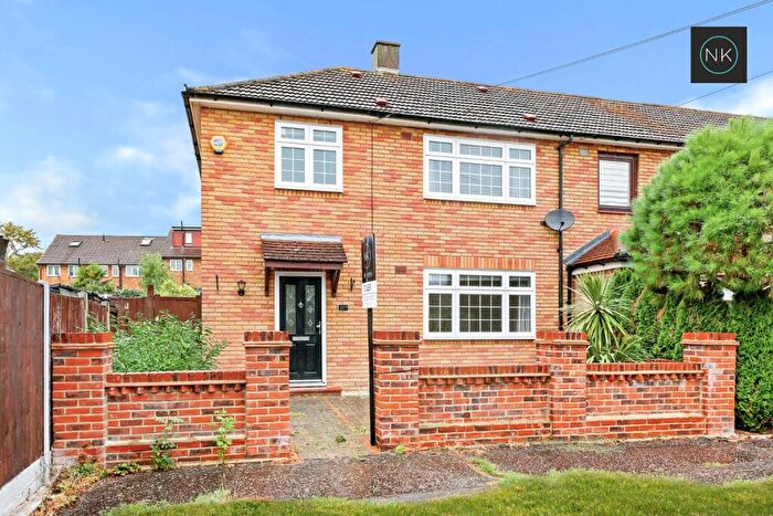 3 Bedroom End Of Terrace House To Rent In Chester Road, Loughton, Essex, IG10