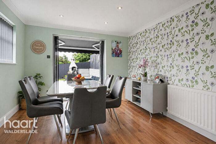 3 Bedroom Detached House For Sale In Scotby Avenue, Walderslade, Chatham, ME5
