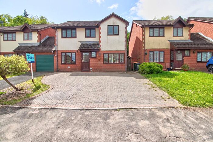 4 Bedroom Link Detached House For Sale In Blossom Close, Newport, NP18