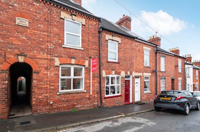 2 Bedroom Terraced House For Sale In Green Hill Road, NG31