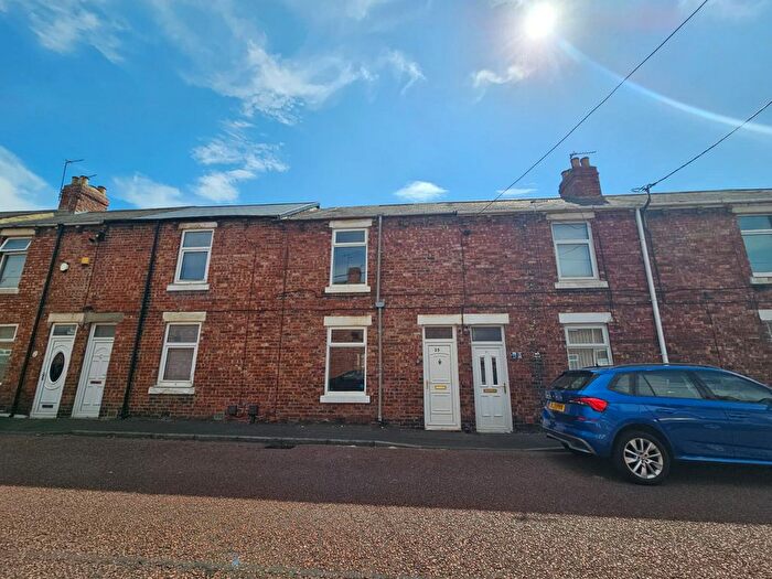 3 Bedroom Terraced House To Rent In King Street, Chester Le Street, DH3