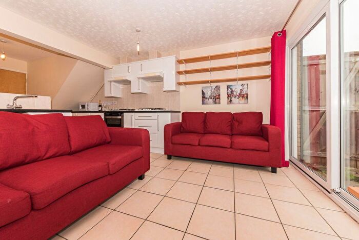 6 Bedroom Property To Rent In Tennyson Avenue, Canterbury, CT1