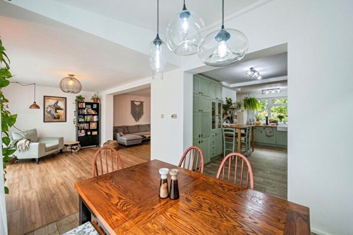 3 Bedroom Semi-Detached House For Sale In Straight Lane, Skelbrooke, Doncaster, South Yorkshire, DN6