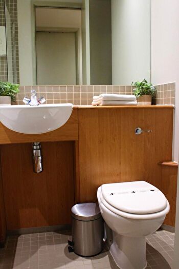 1 Bedroom Flat To Rent In City Road, City, London, EC1V
