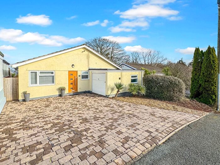 2 Bedroom Detached Bungalow For Sale In Scandinavia Heights, Saundersfoot, SA69