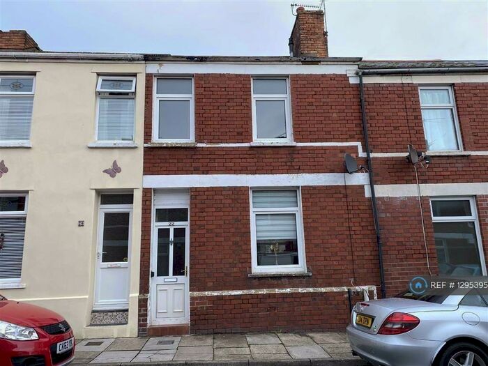 3 Bedroom Terraced House To Rent In Vale Street, Barry, CF62