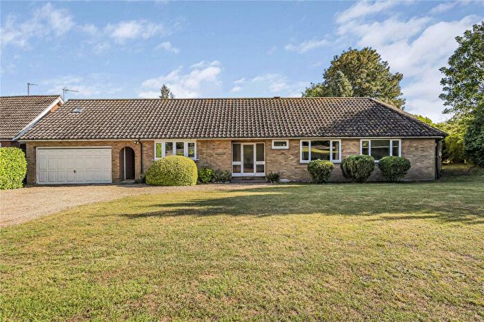 3 Bedroom Bungalow For Sale In Woodfield Drive, Stowmarket, Suffolk, IP14