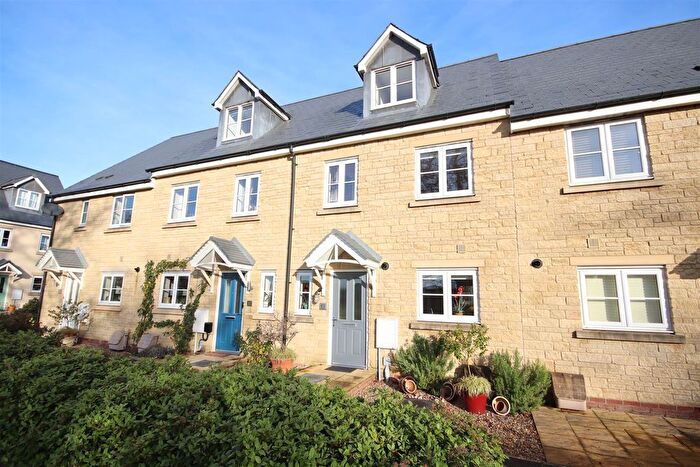 3 Bedroom Terraced House For Sale In Milbourne Way, Chippenham, SN15