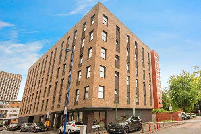 2 Bedroom Flat To Rent In Tennant Street Lofts, Tennant Street, Birmingham, B15