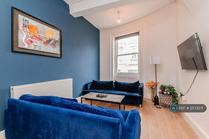 5 Bedroom Semi-Detached House To Rent In Western Road, Hove, BN3