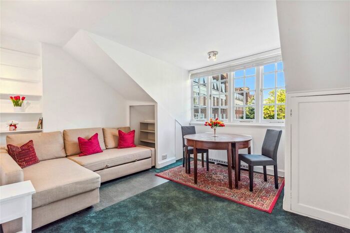 Studio To Rent In Cheyne Walk, London, SW3