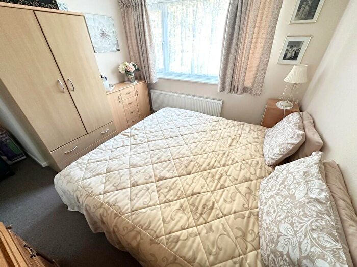 3 Bedroom Terraced House For Sale In Overpool Road, Great Sutton, CH66