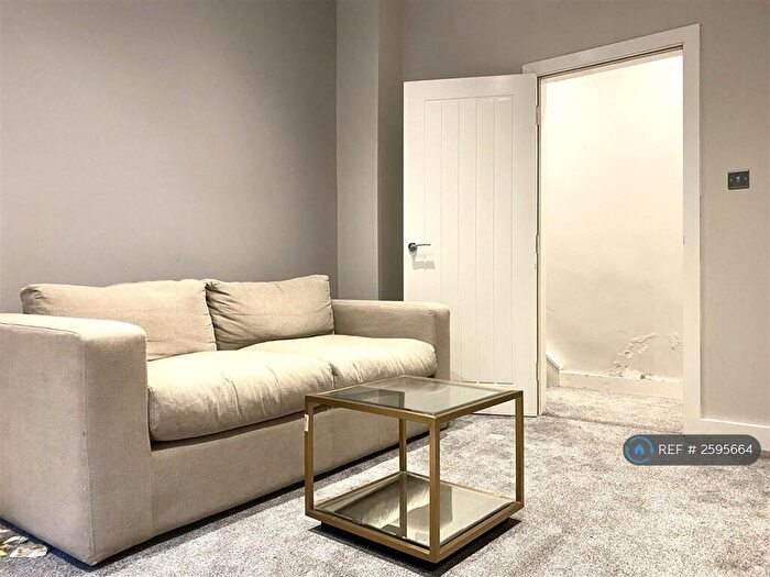 1 Bedroom Flat To Rent In Spring Gardens, Doncaster, DN1