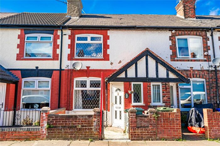 2 Bedroom Terraced House For Sale In Wharton Street, Grimsby, Lincolnshire, DN31