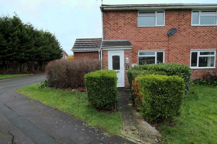 2 Bedroom End Of Terrace House To Rent In Elmore, Swindon SN3