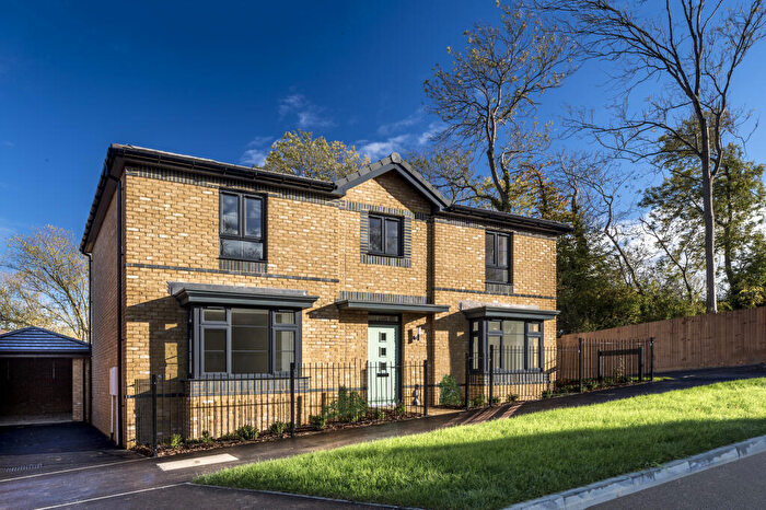 5 Bedroom Detached House For Sale In Cockering Road Canterbury, CT1