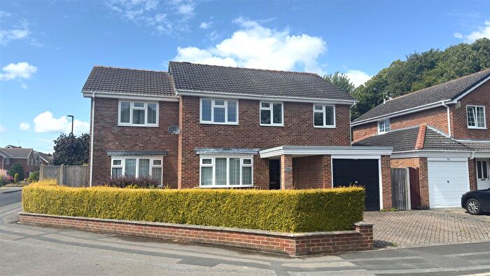 4 Bedroom Detached House To Rent In Dringthorpe Road, York, YO24