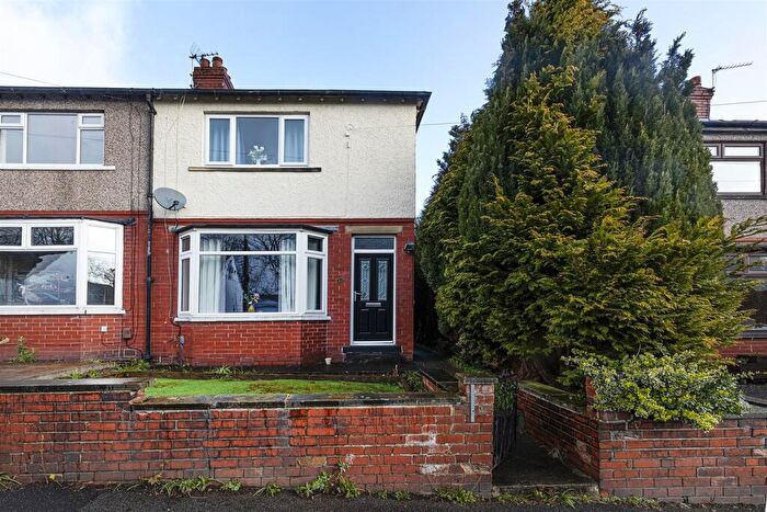 2 Bedroom Semi Detached House For Sale In Rose Avenue, Marsh, Huddersfield, HD3