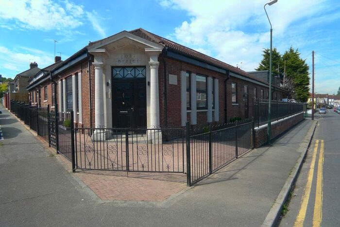 2 Bedroom Flat To Rent In Sheridan Road, Belvedere, DA17