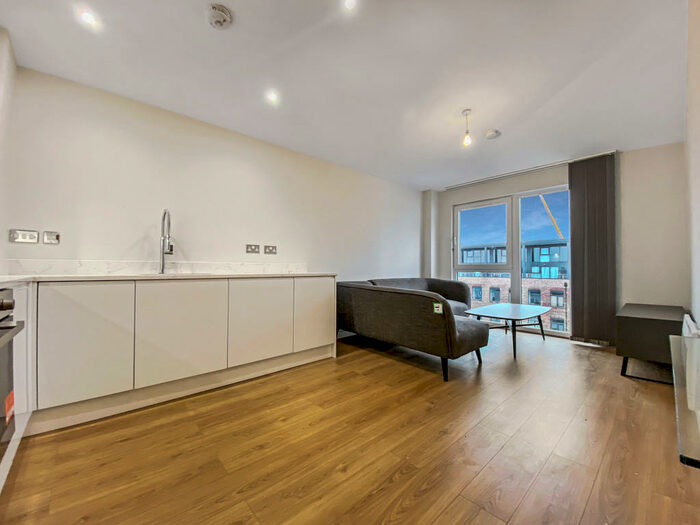 2 Bedroom Penthouse To Rent In Block B Victoria Riverside, Leeds City Centre, LS10