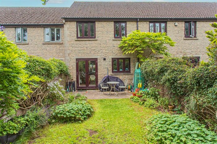 3 Bedroom Terraced House For Sale In Marshfield, Chippenham, SN14
