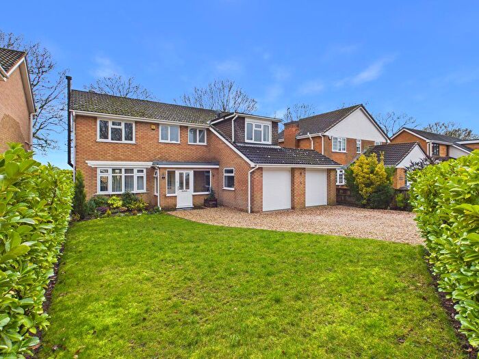 4 Bedroom Detached House For Sale In Heather Close, Woodhall Spa, LN10