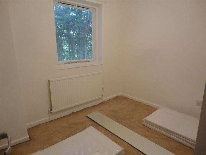 2 Bedroom Semi-Detached House To Rent In Ambrose GardensWest DidsburyManchester, M20
