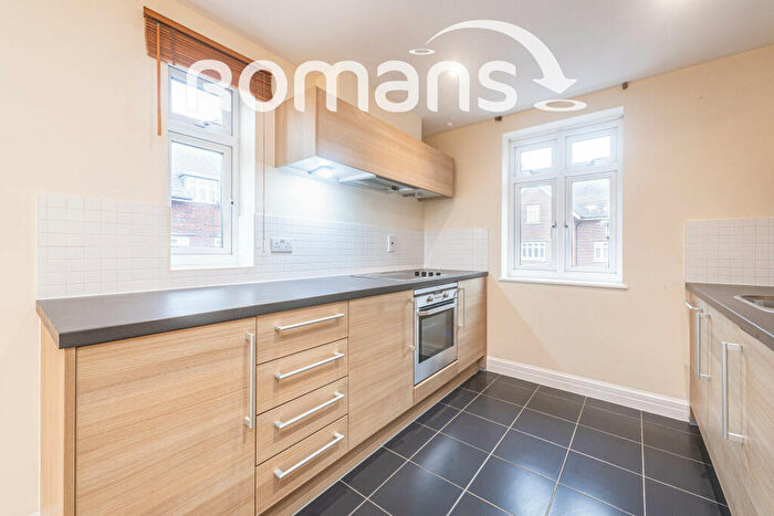 2 Bedroom Apartment To Rent In Gabriels Square, Lower Earley, RG6