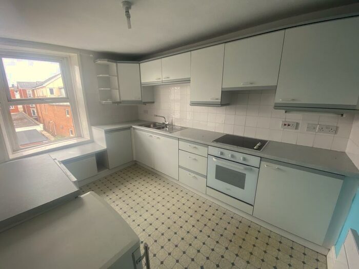 1 Bedroom House To Rent In Old Town, SN1