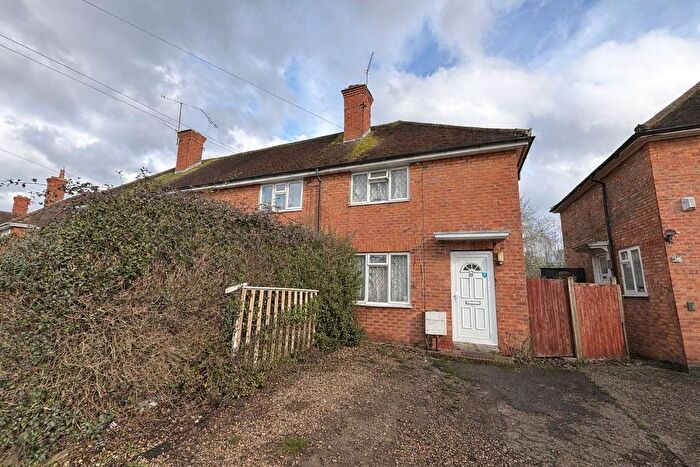 2 Bedroom End Terrace House To Rent In Ashmore Road, Reading, Berkshire, RG2