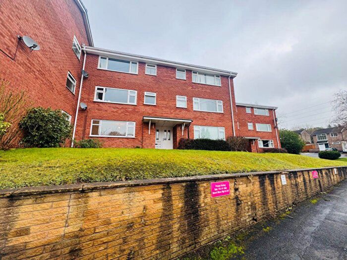 2 Bedroom Apartment To Rent In Beech Farm Drive, Macclesfield, SK10
