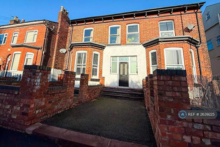 2 Bedroom Flat To Rent In Half Edge Lane, Eccles, Manchester, M30