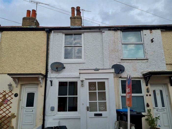 2 Bedroom House To Rent In Townley Street, Ramsgate, CT11