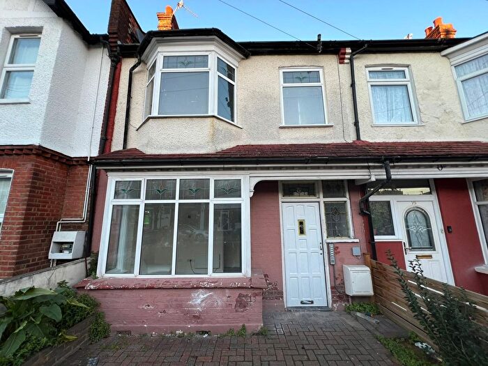 Studio To Rent In Moyser Road, Streatham, SW16