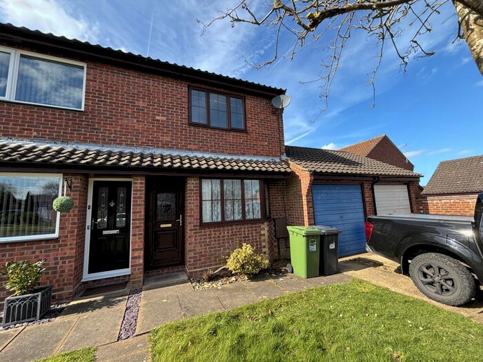 3 Bedroom House To Rent In Valley Gardens, North Walsham, NR28