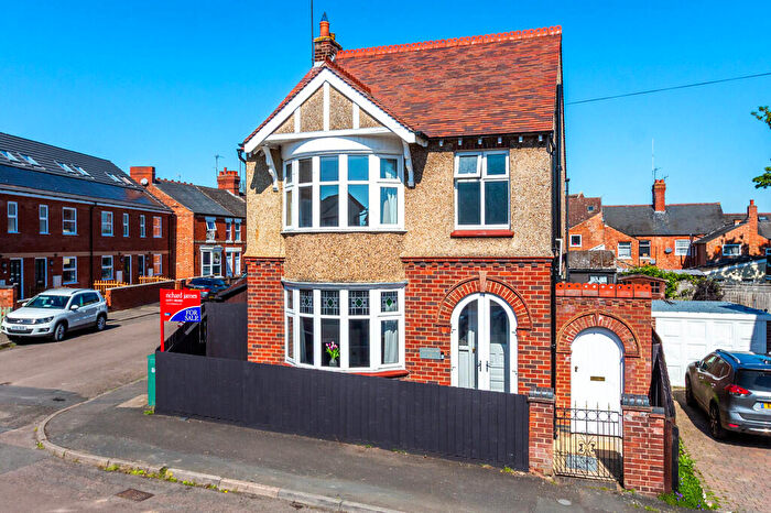 3 Bedroom Detached House For Sale In Carnegie Street, Rushden, NN10