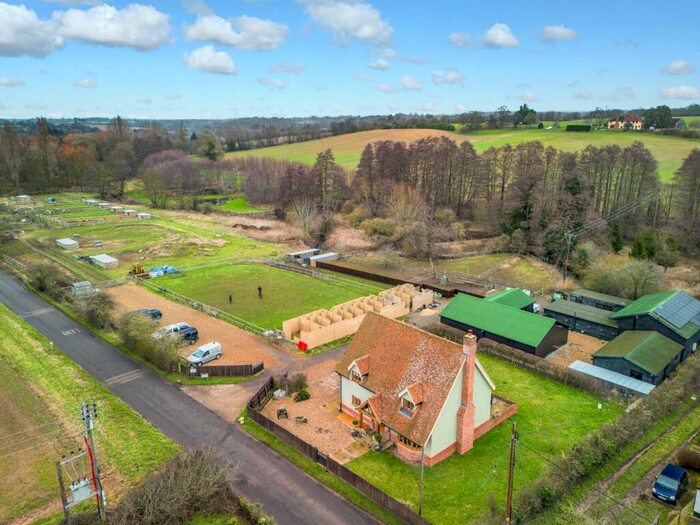 3 Bedroom Detached House For Sale In Boxford, CO10