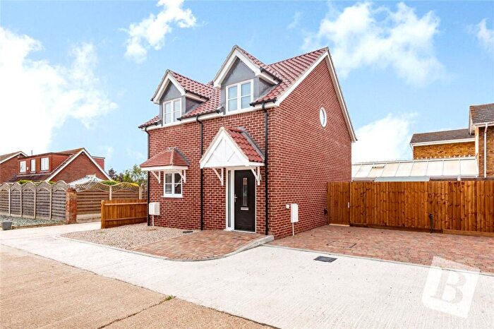 3 Bedroom Detached House To Rent In Albert Road, Bulphan, Upminster, Essex, RM14