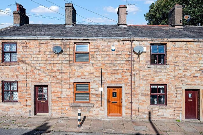 2 Bedroom Terraced House For Sale In Lowerhouse Lane, Burnley, BB12
