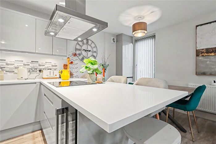 2 Bedroom Flat For Sale In Royal George Road, Burgess Hill, West Sussex, RH15