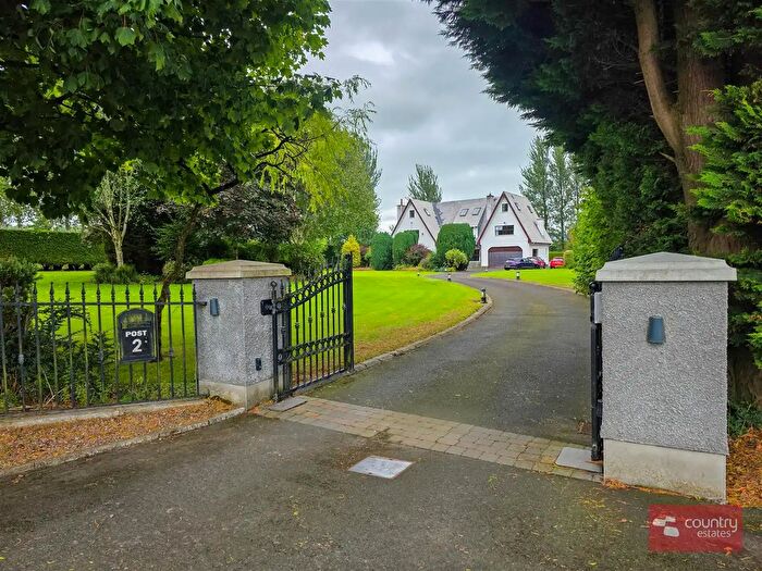 6 Bedroom Detached House For Sale In Printshop Road, Ballyclare, BT39