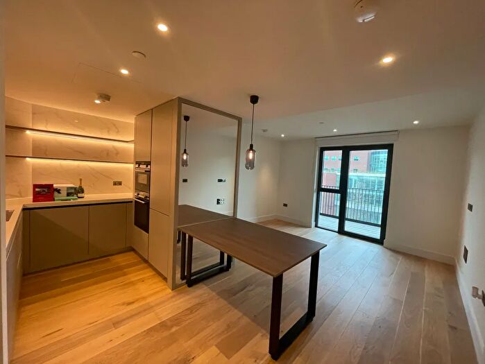 1 Bedroom Flat To Rent In Westmont Building, White City Living, London, W12