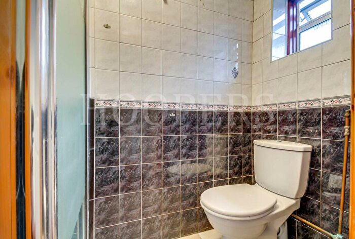 5 Bedroom Terraced House To Rent In Waterloo Road, London, NW2